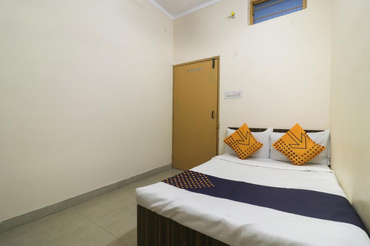 Spot On Negi Home Stay Dehradun Dış mekan fotoğraf